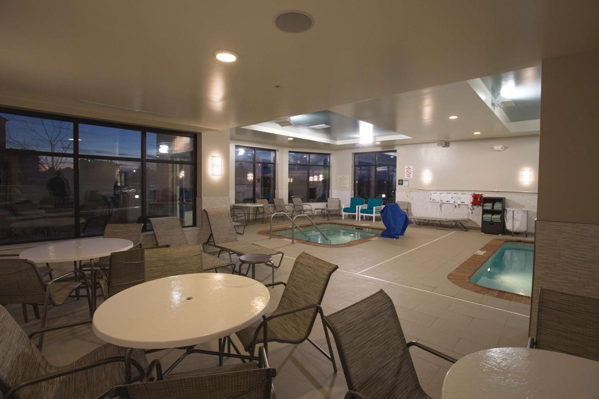 Hilton Garden Inn Bolingbrook I-55 Zewnętrze zdjęcie